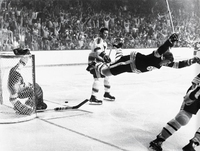 1970-Bobby-Orr-nhl-100.jpg